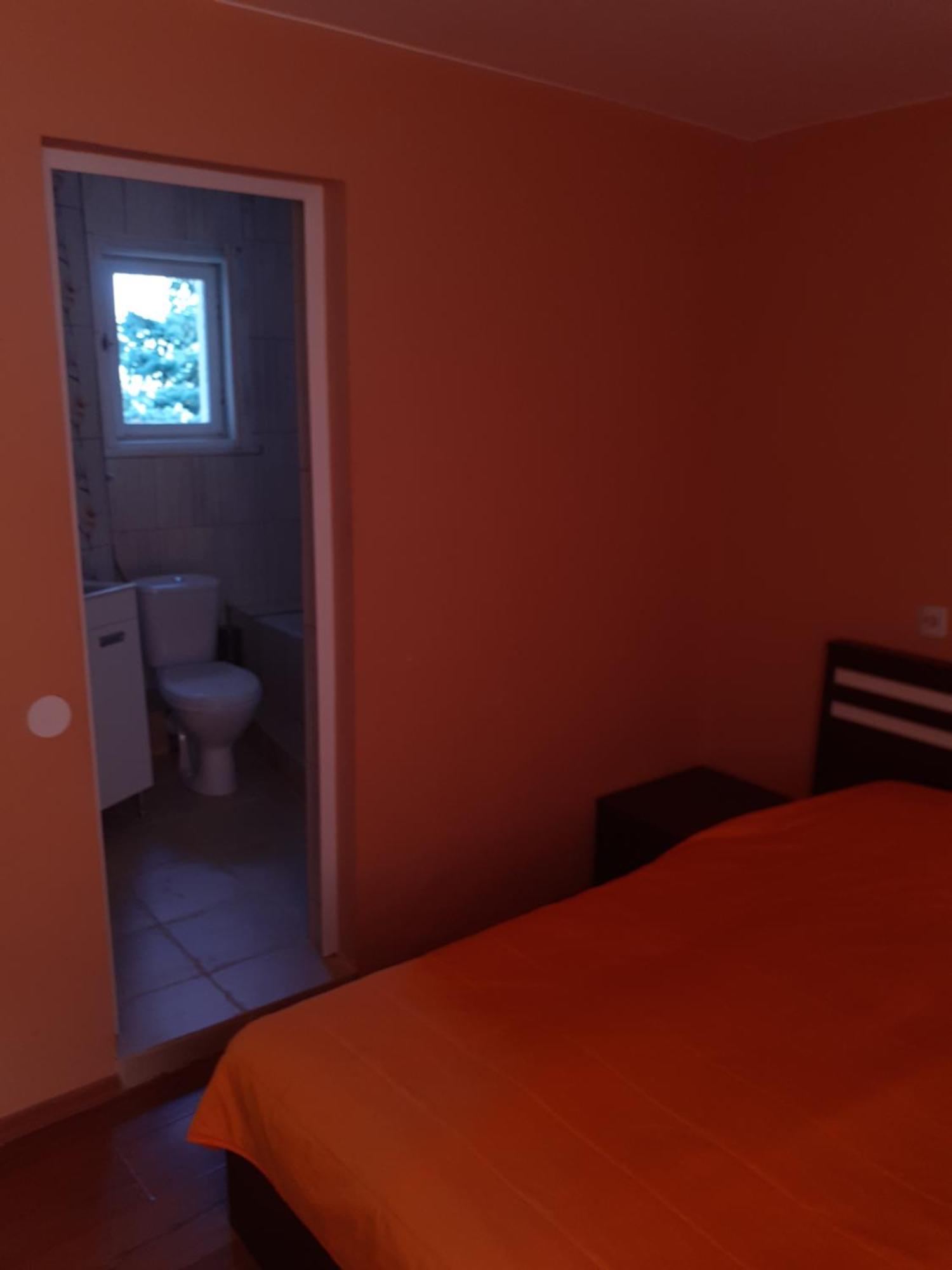 ספרבה בניה Easy Rooms מראה חיצוני תמונה