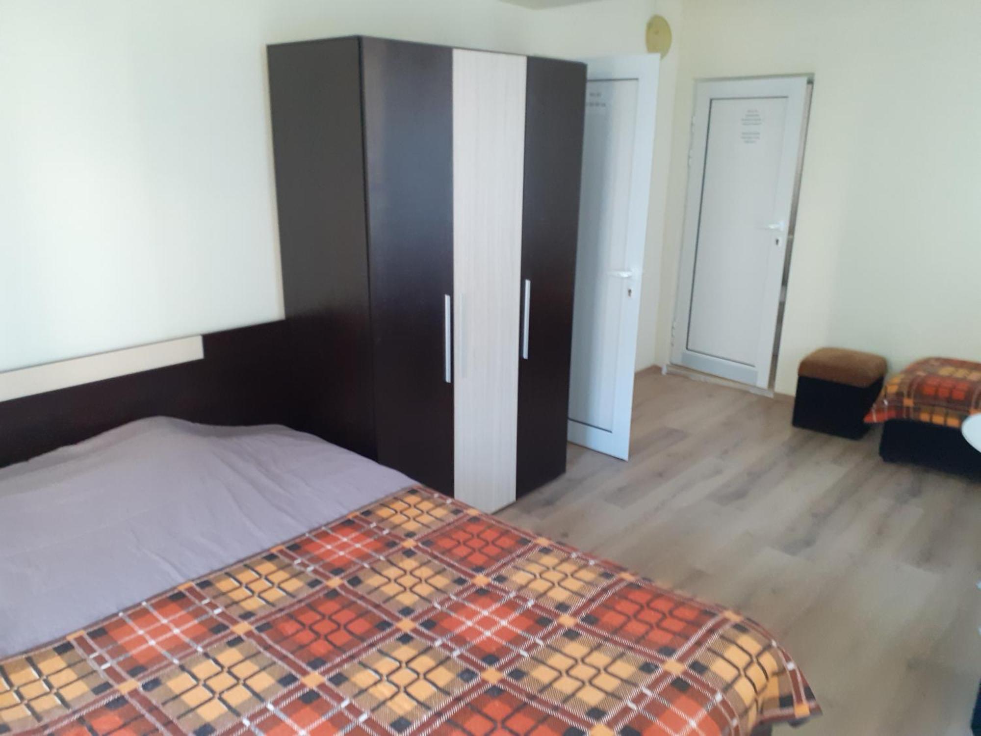 ספרבה בניה Easy Rooms מראה חיצוני תמונה